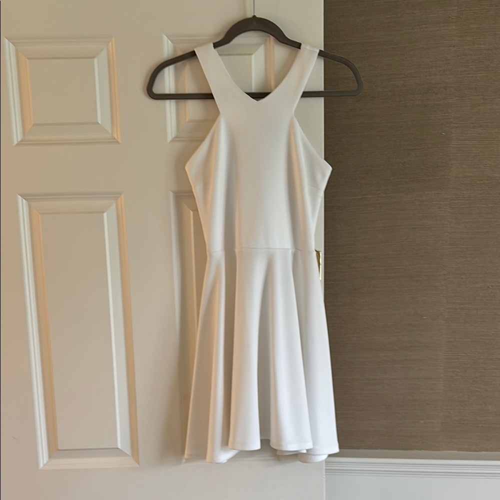 White Sleeveless Dress - Bloomingdales Aqua Size Medium - Graduation, Ceremonies